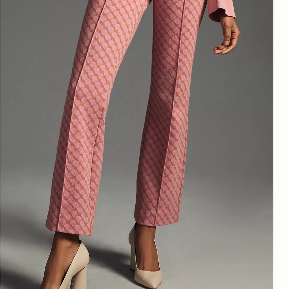 NWT Anthropologie Maeve flare leggings. Size MP.